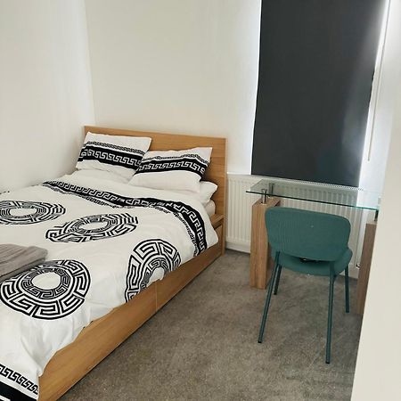 City Dreams Croydon Eksteriør billede